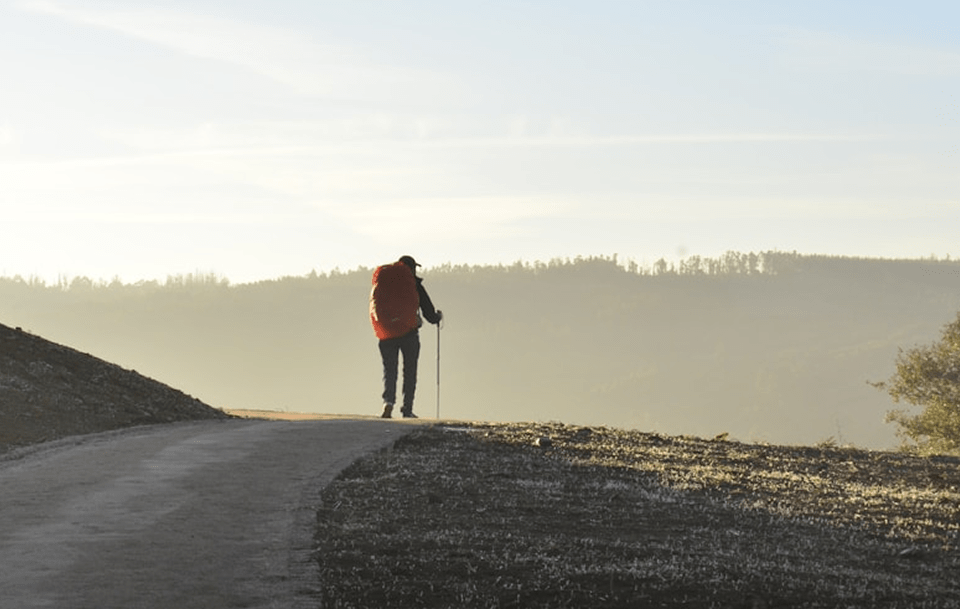5 estiramientos para aliviar el cansancio del Camino